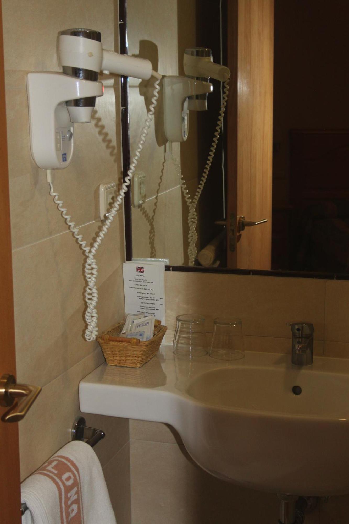 Alda Centro Pamplona Hotel Cameră foto